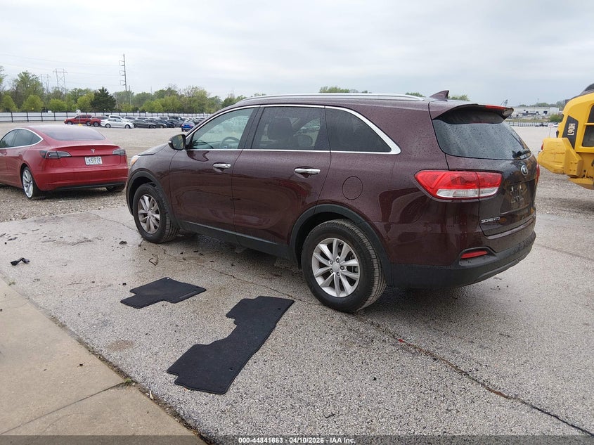 2017 Kia Sorento VIN 5XYPG4A32HG194711 IAAI salvage auction — RIGHT FRONT, Salvage Title, sold $2,900 on 2026-07-30 (photo 3)