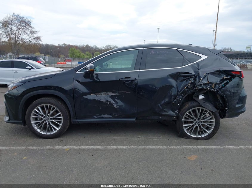 2025 Lexus Nx VIN 2T2GGCEZ7SC078671 IAAI salvage auction — LEFT SIDE, Salvage (New Jersey), sold $15,400 on 2026-07-30 (photo 6)
