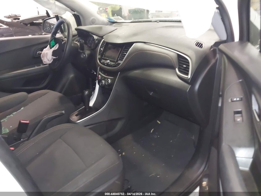 2018 Chevrolet Trax VIN KL7CJNSB9JB715786 IAAI salvage auction — FRONT END, Mv-907A (New York), sold $600 on 2026-07-14 (photo 5)