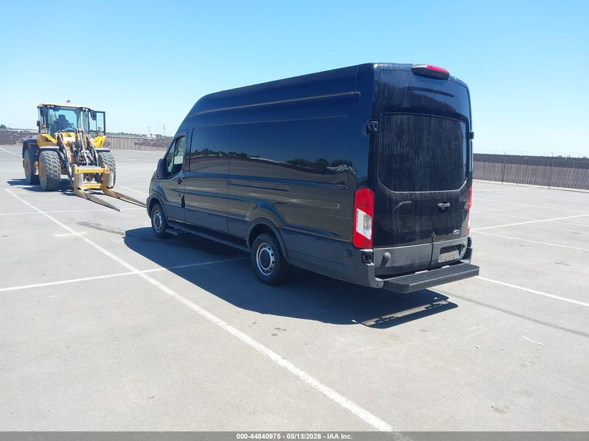 2020 Ford Transit-250 VIN 1FTBR3XG1LKB68791 IAAI salvage auction — RIGHT SIDE, Clear (California), sold $12,950 on 2026-08-25 (photo 3)