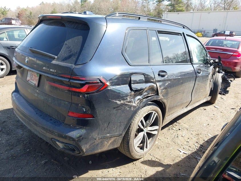 2025 BMW X7 VIN 5UX23EM03S9W96700 IAAI salvage auction — RIGHT FRONT, Wait Title, sold $25,625 on 2026-07-21 (photo 4)
