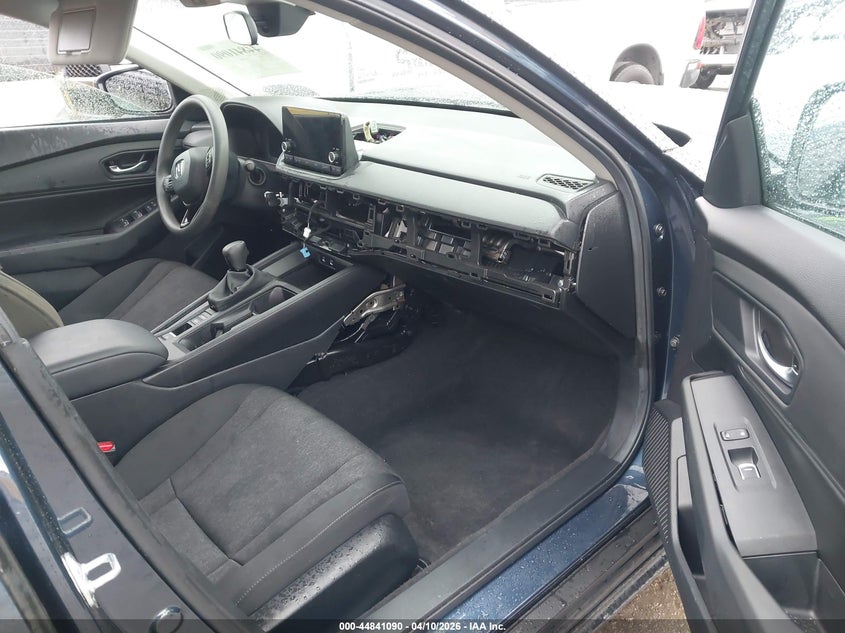 2025 Honda Accord VIN 1HGCY1F4XSA019045 IAAI salvage auction — FRONT END, Salvage (California), sold $8,200 on 2026-07-09 (photo 5)