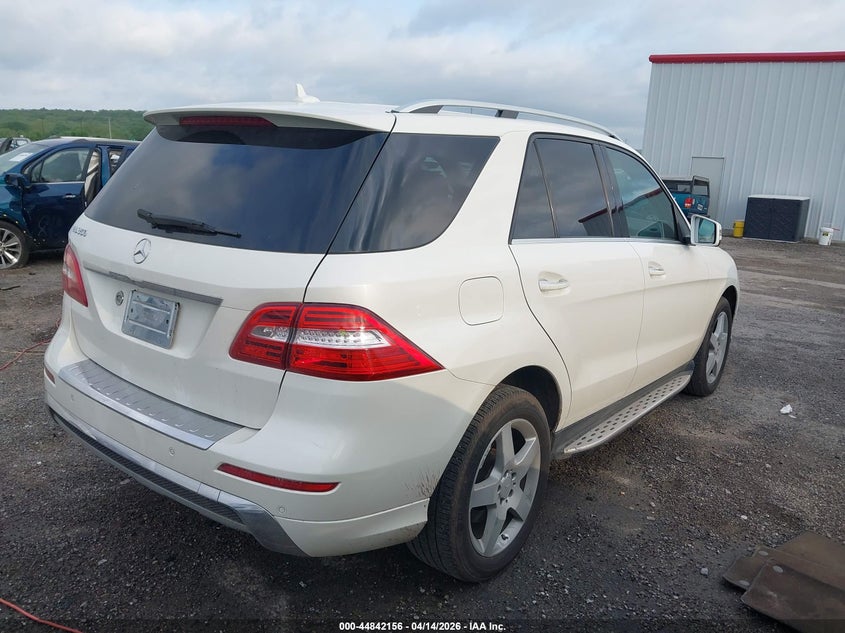 2014 Mercedes-benz M-klasse VIN 4JGDA5JB3EA293188 IAAI salvage auction — SIDE, Clear (Oklahoma), sold $3,750 on 2026-07-09 (photo 4)