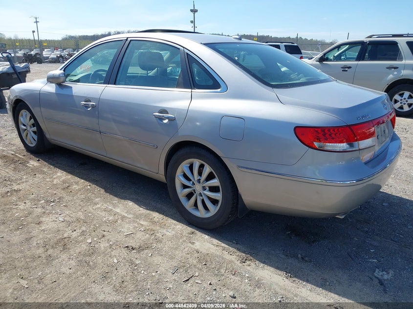 2008 Hyundai Azera VIN KMHFC46F28A256078 IAAI salvage auction — FRESH WATER, Salvage (Texas), sold $450 on 2026-07-22 (photo 3)