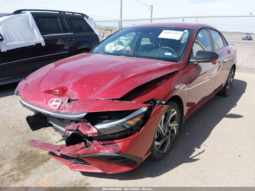 2025 Hyundai Elantra VIN KMHLM4DG2SU059140 IAAI salvage auction — FRONT END, Salvage Title, sold $5,300 on 2026-07-29 (photo 2)