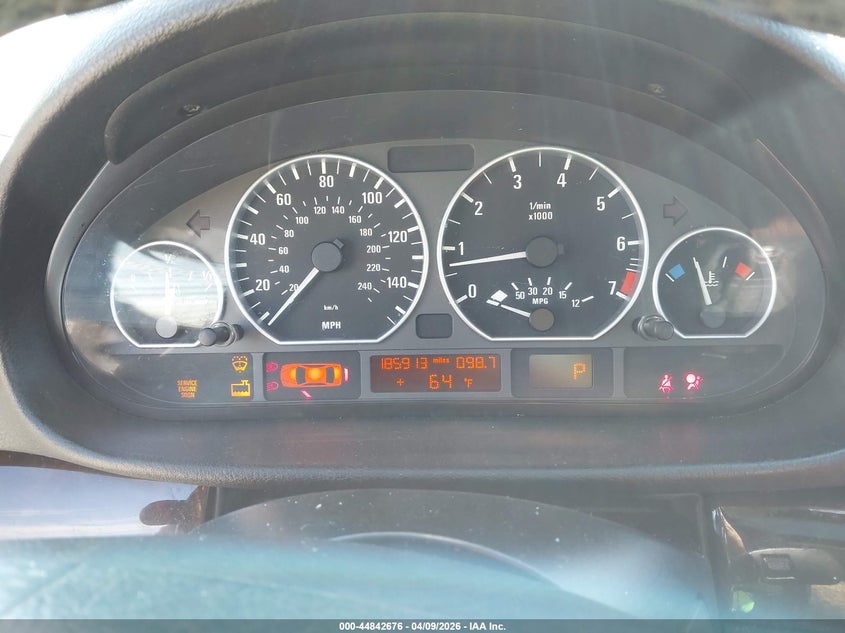 2004 BMW 3er VIN WBAEW53444PN35407 IAAI salvage auction — NORMAL WEAR, Peddle Clear Public-Restricted (Oregon), sold $200 on 2026-07-13 (photo 7)