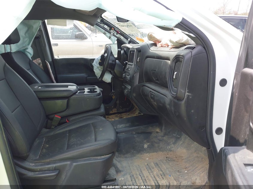 2024 Chevrolet Silverado VIN 2GCUDAED8R1258050 IAAI salvage auction — FRONT & REAR, Salvage Title, sold $3,250 on 2026-07-09 (photo 5)