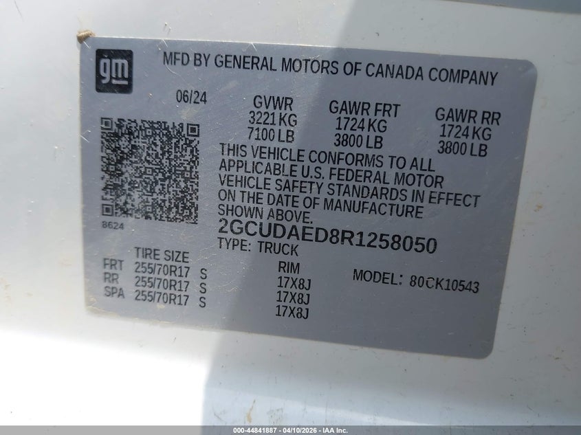2024 Chevrolet Silverado VIN 2GCUDAED8R1258050 IAAI salvage auction — FRONT & REAR, Salvage Title, sold $3,250 on 2026-07-09 (photo 9)