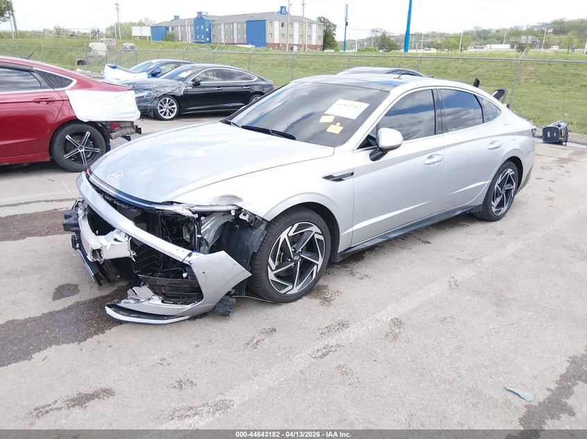 2025 Hyundai Sonata VIN KMHL14JA0SA497357 IAAI salvage auction — LEFT FRONT, Wait Title, sold $6,300 on 2026-07-29 (photo 2)