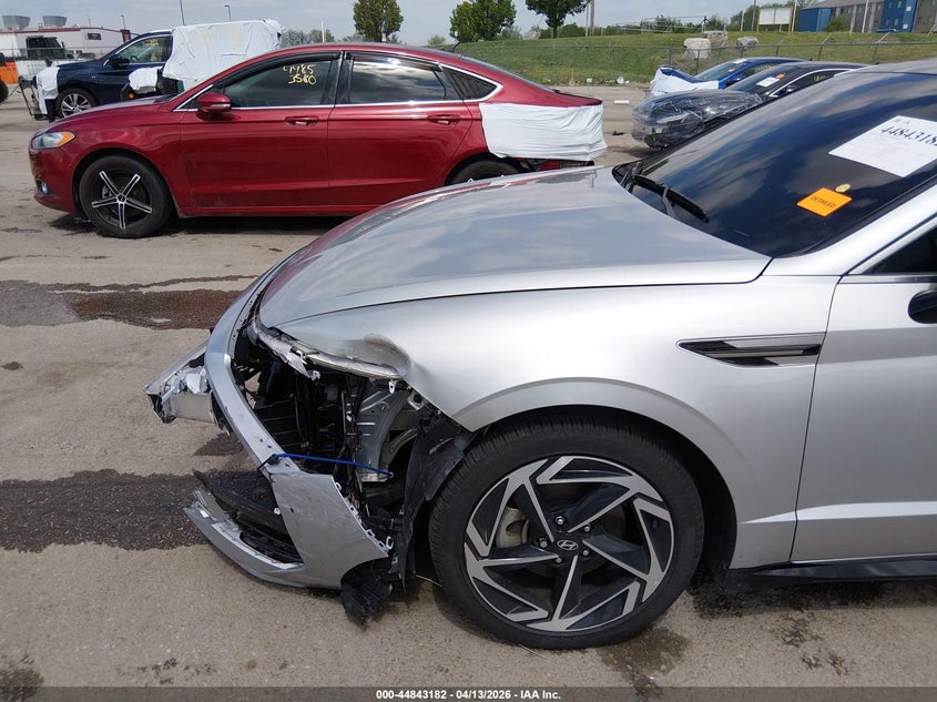 2025 Hyundai Sonata VIN KMHL14JA0SA497357 IAAI salvage auction — LEFT FRONT, Wait Title, sold $6,300 on 2026-07-29 (photo 6)