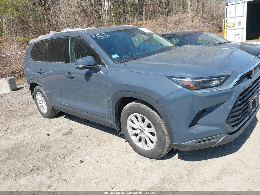 2024 Toyota Highlander VIN 5TDAAAB5XRS025045 IAAI salvage auction — ROOF, Salvage Title, sold $15,500 on 2026-07-21 (photo 1)