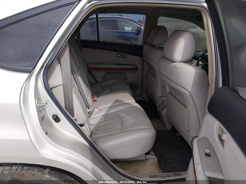 2004 Lexus Rx 330 VIN JTJHA31U140065719 IAAI salvage auction — Burn Engine, Salvage (Missouri), sold $275 on 2026-07-20 (photo 8)