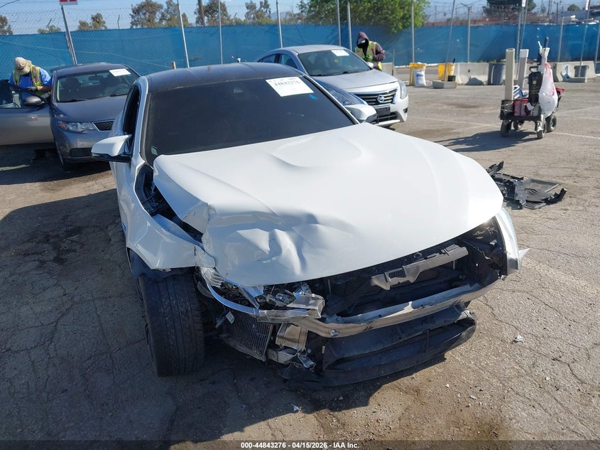 2015 BMW M4 VIN WBS3R9C50FF708732 IAAI salvage auction — RIGHT FRONT, Wait Title, sold $10,000 on 2026-07-22 (photo 1)