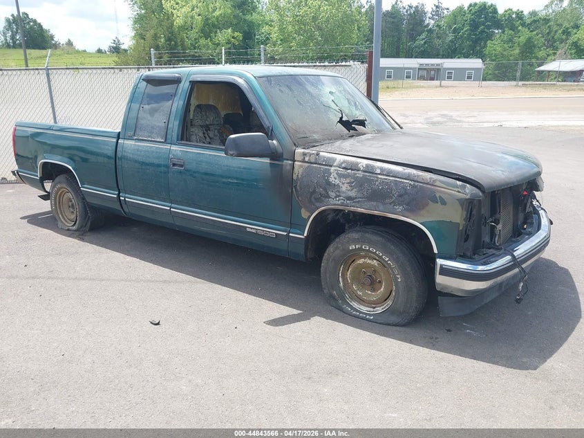 1997 Gmc SIERRA VIN 2GTEC19R4V1541018 IAAI salvage auction — ENGINE BURN, Junking Certificate (Mississippi), sold $275 on 2026-07-09 (photo 1)