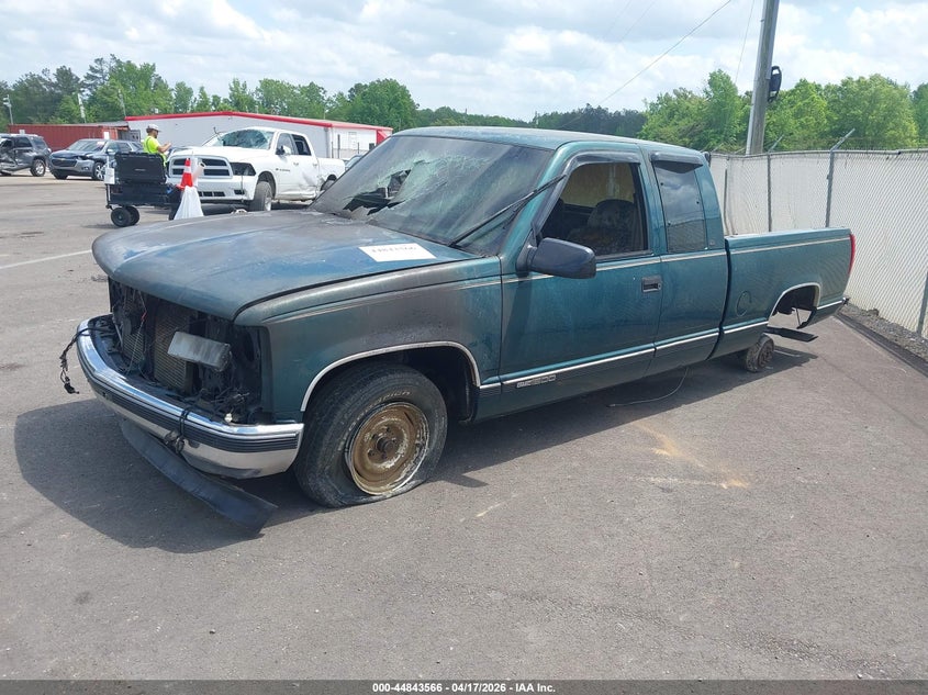 1997 Gmc SIERRA VIN 2GTEC19R4V1541018 IAAI salvage auction — ENGINE BURN, Junking Certificate (Mississippi), sold $275 on 2026-07-09 (photo 2)