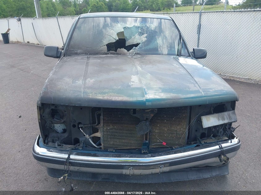 1997 Gmc SIERRA VIN 2GTEC19R4V1541018 IAAI salvage auction — ENGINE BURN, Junking Certificate (Mississippi), sold $275 on 2026-07-09 (photo 6)