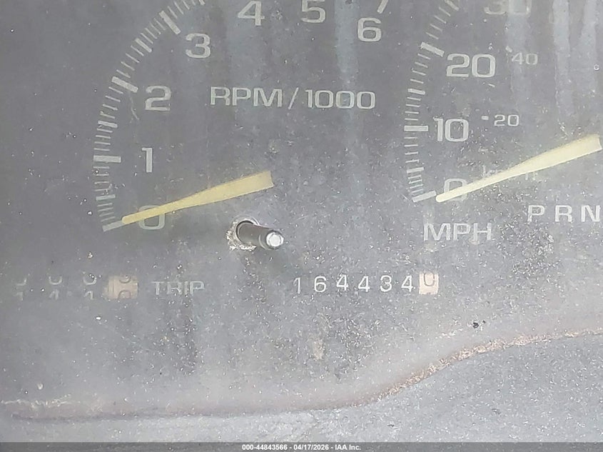 1997 Gmc SIERRA VIN 2GTEC19R4V1541018 IAAI salvage auction — ENGINE BURN, Junking Certificate (Mississippi), sold $275 on 2026-07-09 (photo 7)