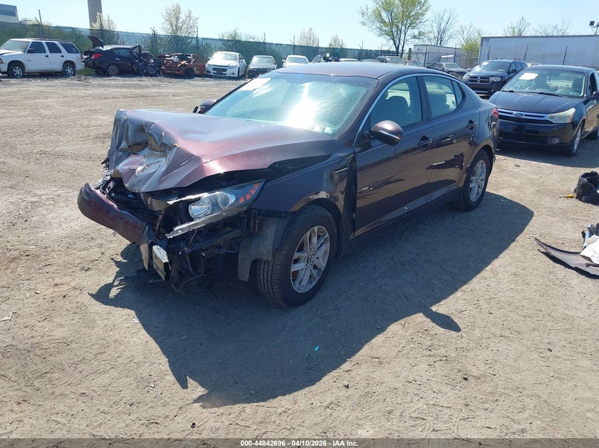 2011 Kia Optima VIN KNAGM4A78B5173550 IAAI salvage auction — FRONT END, Salvage (Pennsylvania), sold $425 on 2026-07-24 (photo 2)
