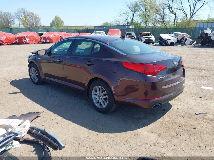 2011 Kia Optima VIN KNAGM4A78B5173550 IAAI salvage auction — FRONT END, Salvage (Pennsylvania), sold $425 on 2026-07-24 (photo 3)