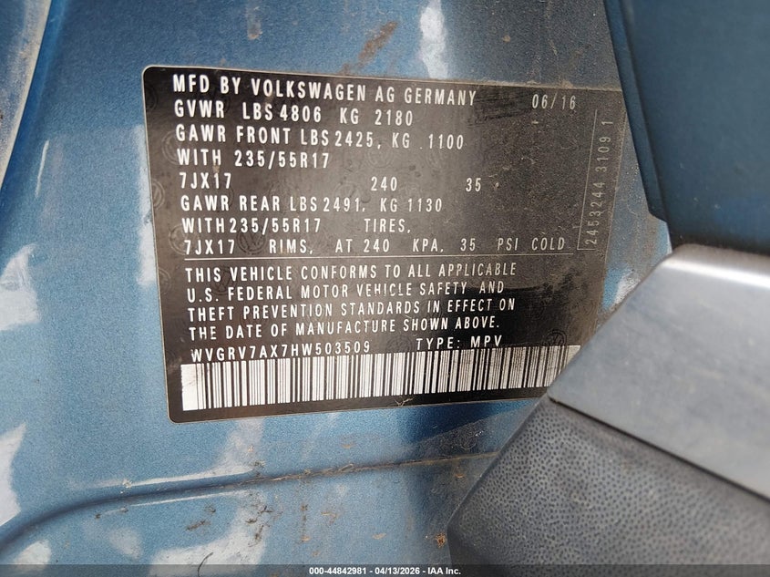 2017 Volkswagen Tiguan VIN WVGRV7AX7HW503509 IAAI salvage auction — FRONT END, Salvage (Mississippi), sold $775 on 2026-07-08 (photo 9)