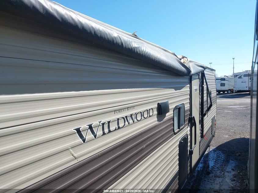 2019 Forest river Other VIN 4X4TWDB21KA267561 IAAI salvage auction — ROOF, Salvage (Indiana), sold $3,600 on 2026-07-07 (photo 6)