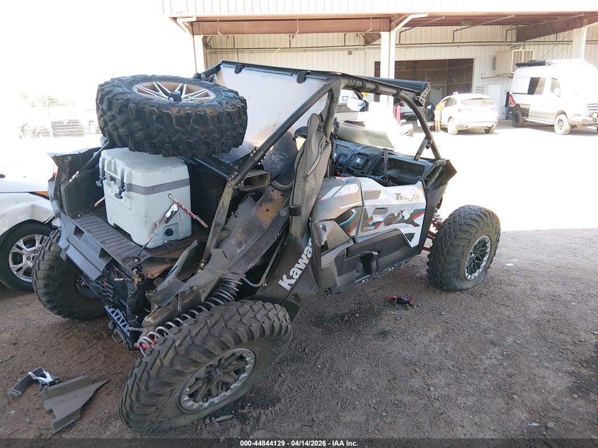 2021 Kawasaki Teryx VIN JKARFCC12MB500709 IAAI salvage auction — RIGHT SIDE, Salvage Title, sold $2,850 on 2026-07-14 (photo 4)