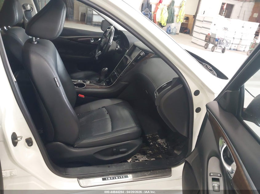 2019 Infiniti Q50 VIN JN1EV7AR5KM551939 IAAI salvage auction — ROOF, Salvage (Massachusetts), sold $25 on 2026-07-29 (photo 5)