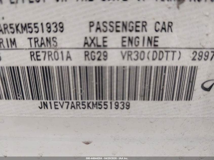 2019 Infiniti Q50 VIN JN1EV7AR5KM551939 IAAI salvage auction — ROOF, Salvage (Massachusetts), sold $25 on 2026-07-29 (photo 9)