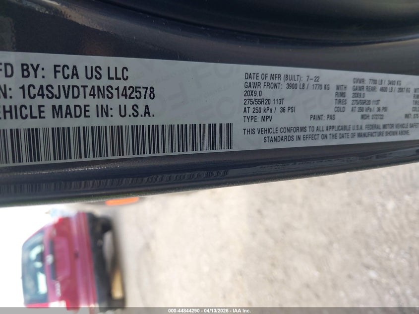 2022 Jeep Grand wagoneer VIN 1C4SJVDT4NS142578 IAAI salvage auction — FRONT END, Salvage Title, sold $13,950 on 2026-07-24 (photo 9)