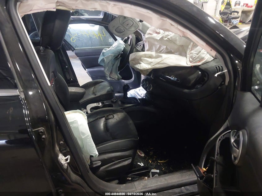 2016 Fiat 500x VIN ZFBCFYDT3GP359877 IAAI salvage auction — ALL OVER, Salvage (Minnesota), sold $250 on 2026-07-08 (photo 5)
