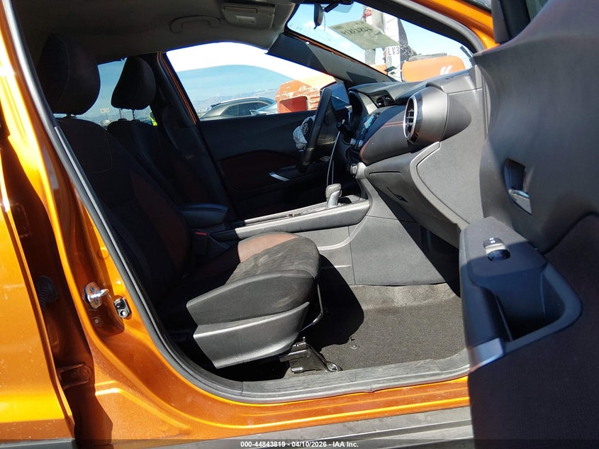 2024 Nissan Kicks VIN 3N1CP5DV2RL567390 IAAI salvage auction — LEFT FRONT, Salvage Title, sold $975 on 2026-07-24 (photo 5)