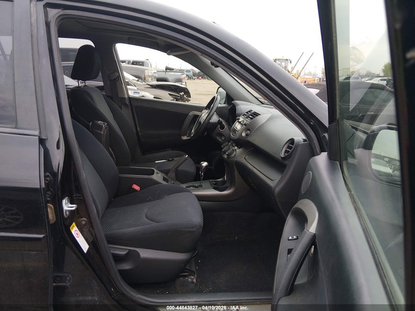 2010 Toyota Rav 4 VIN JTMRK4DV1A5088852 IAAI salvage auction — FRONT & REAR, Salvage (Colorado), sold $25 on 2026-07-28 (photo 5)