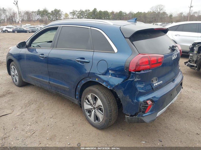 2022 Kia Niro VIN KNDCB3LC8N5535201 IAAI salvage auction — REAR END, Salvage Title, sold $6,400 on 2026-07-10 (photo 3)