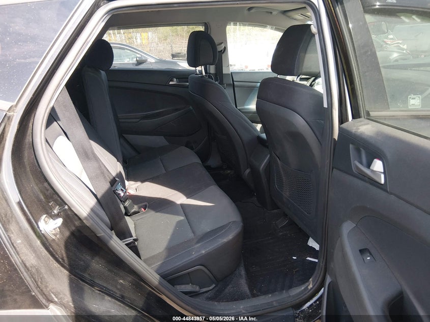 2018 Hyundai Tucson VIN KM8J3CA47JU831631 IAAI salvage auction — FRONT END, Salvage (Massachusetts), sold $1,850 on 2026-07-17 (photo 8)