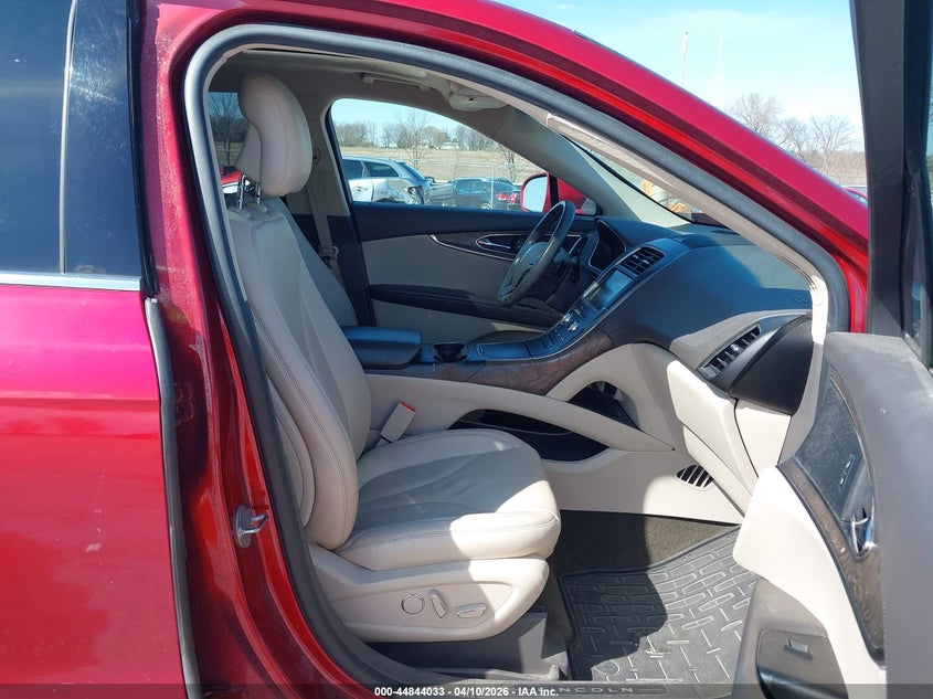 2016 Lincoln Mkx VIN 2LMTJ8LR3GBL32378 IAAI salvage auction — FRONT END, Salvage (Iowa), sold $1,750 on 2026-07-21 (photo 5)
