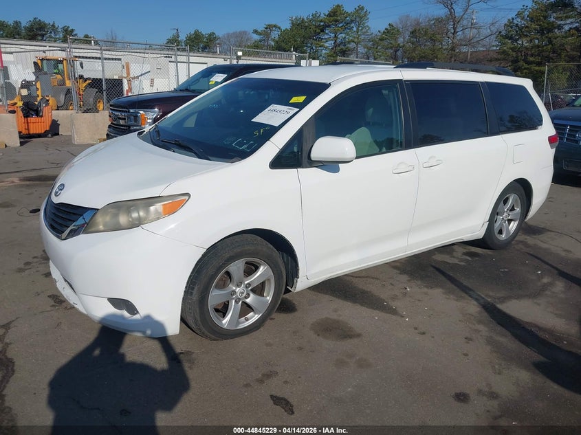 2011 Toyota Sienna VIN 5TDKK3DC1BS079882 IAAI salvage auction — FRONT & REAR, Mv-907A (New York), sold $1,825 on 2026-07-21 (photo 2)