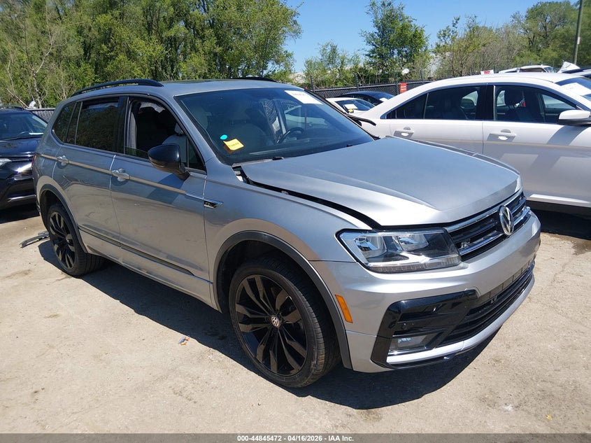 2020 Volkswagen Tiguan VIN 3VV2B7AX2LM146359 IAAI salvage auction — SIDE, Salvage Title, sold $3,350 on 2026-07-26 (photo 1)