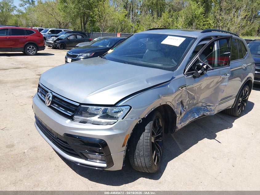 2020 Volkswagen Tiguan VIN 3VV2B7AX2LM146359 IAAI salvage auction — SIDE, Salvage Title, sold $3,350 on 2026-07-26 (photo 2)