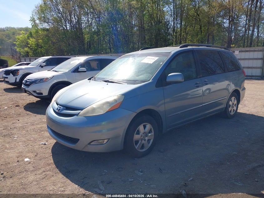 2006 Toyota Sienna VIN 5TDZA22C46S502345 IAAI salvage auction — NORMAL WEAR, Clear (Tennessee), sold $1,225 on 2026-07-15 (photo 2)