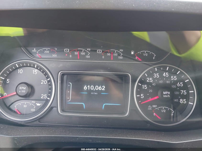 2019 International VIN 3HSDZAPR0KN530634 IAAI salvage auction — REPOSSESSION, Salvage Title, sold $12,150 on 2026-07-08 (photo 5)