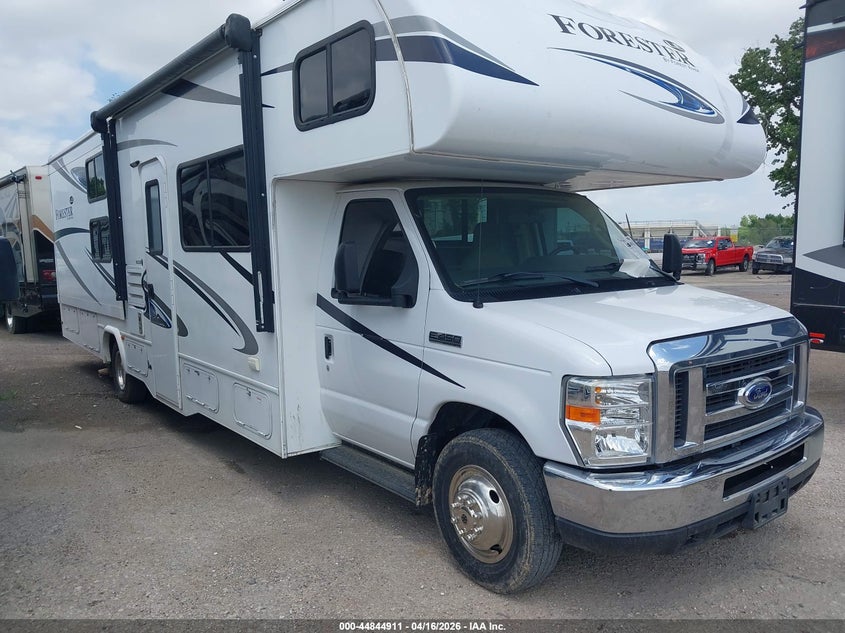 2018 Ford Econoline VIN 1FDXE4FS6JDC23469 IAAI salvage auction — REAR END, Salvage Title, sold $15,050 on 2026-07-28 (photo 1)