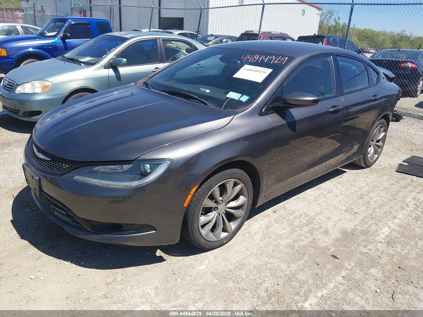 2015 Chrysler 200 VIN 1C3CCCBB5FN760171 IAAI salvage auction — REAR END, Salvage Title, sold $1,500 on 2026-07-20 (photo 2)