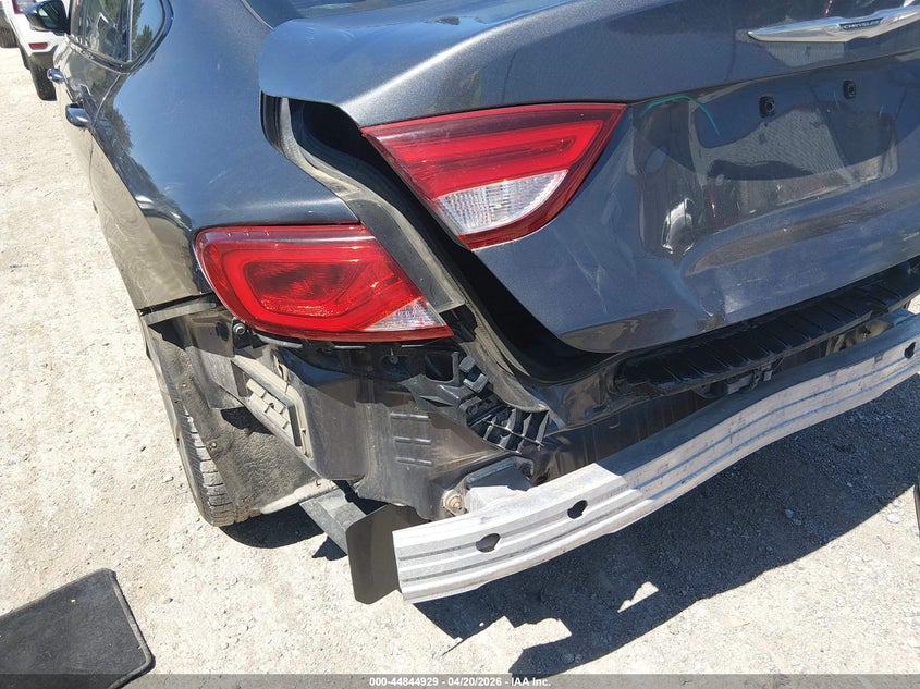 2015 Chrysler 200 VIN 1C3CCCBB5FN760171 IAAI salvage auction — REAR END, Salvage Title, sold $1,500 on 2026-07-20 (photo 6)