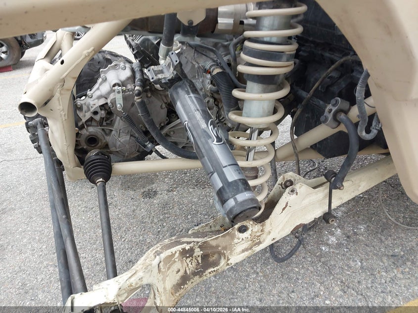 2022 Can-am/ brp Maverick VIN 3JBVNAV28NE001826 IAAI salvage auction — ROLLOVER, Non-Repairable (California), sold $3,550 on 2026-10-06 (photo 8)