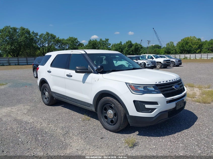 2018 Ford Police interceptor utility VIN 1FM5K8AT3JGC35326 IAAI salvage auction — NORMAL WEAR, Sf97 (Tennessee), sold $550 on 2026-07-20 (photo 1)