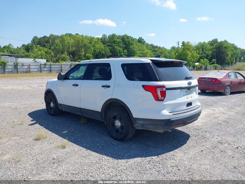 2018 Ford Police interceptor utility VIN 1FM5K8AT3JGC35326 IAAI salvage auction — NORMAL WEAR, Sf97 (Tennessee), sold $550 on 2026-07-20 (photo 3)