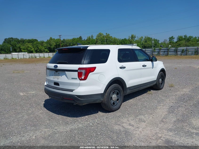 2018 Ford Police interceptor utility VIN 1FM5K8AT3JGC35326 IAAI salvage auction — NORMAL WEAR, Sf97 (Tennessee), sold $550 on 2026-07-20 (photo 4)