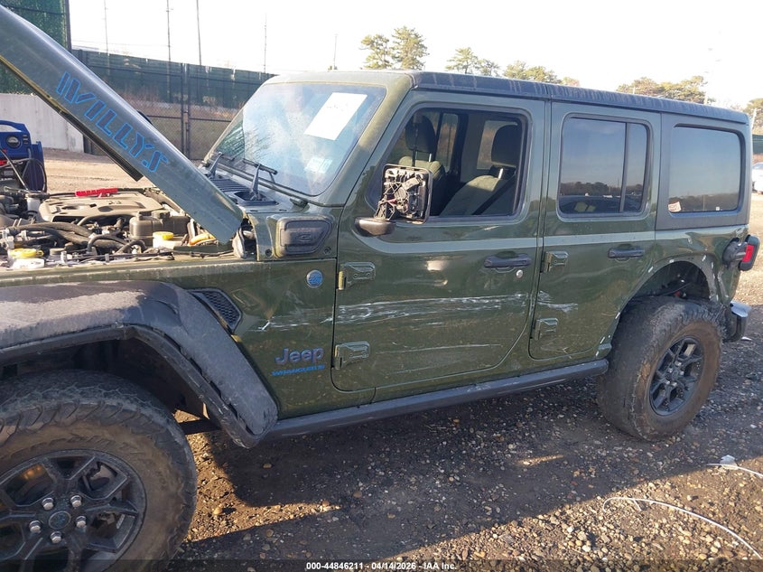 2024 Jeep Grand wagoneer VIN 1C4RJXN65RW185263 IAAI salvage auction — FRONT & REAR, Wait Title, sold $8,900 on 2026-07-28 (photo 6)