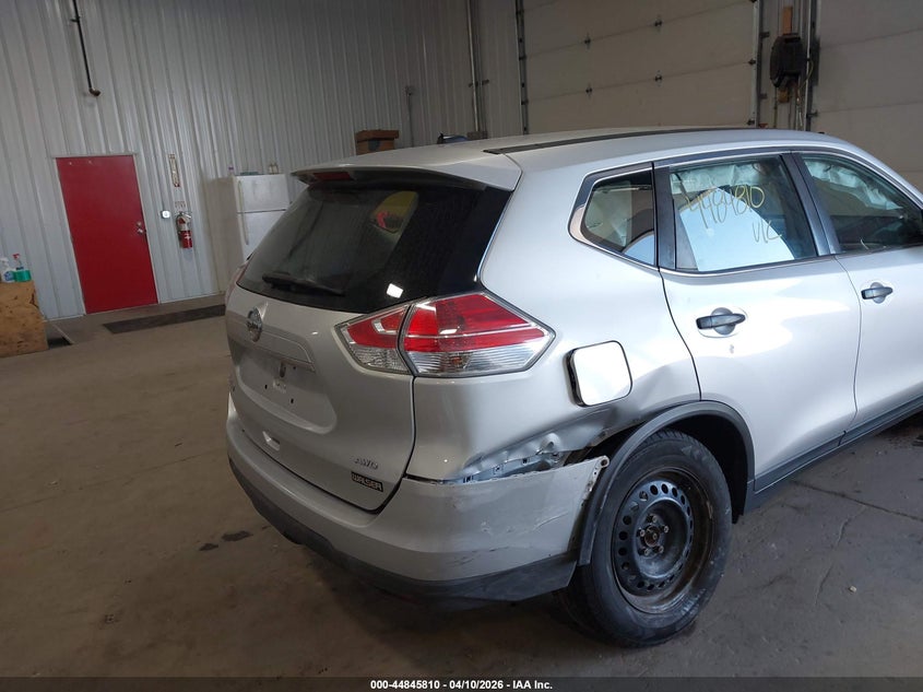 2016 Nissan Rogue VIN KNMAT2MV7GP685693 IAAI salvage auction — RIGHT REAR, Prior Salvage (Minnesota), sold $1,050 on 2026-07-15 (photo 6)