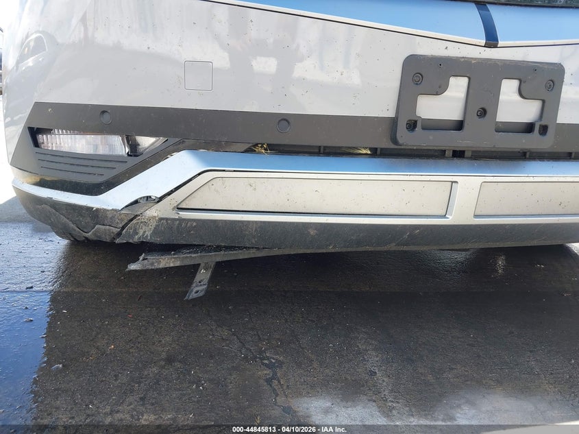 2024 Hyundai Ioniq 5 VIN KM8KN4DE6RU295646 IAAI salvage auction — UNDERCARRIAGE, Salvage Title, sold $9,500 on 2026-07-17 (photo 6)